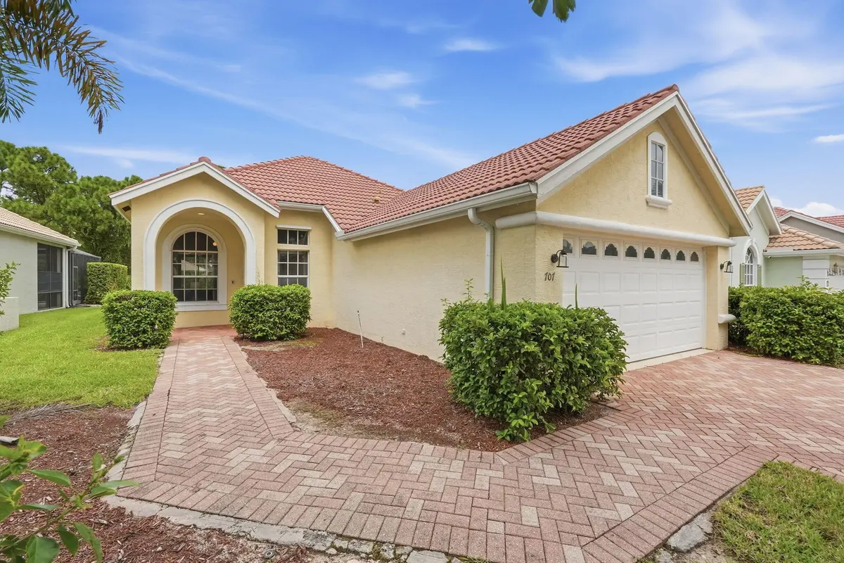 IMG_0151 at 707 SW San Salvador Cove, Port St. Lucie