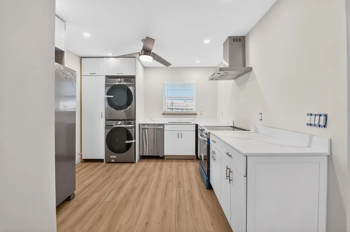 kitchen at 402 SE 1st Street, Boynton Beach