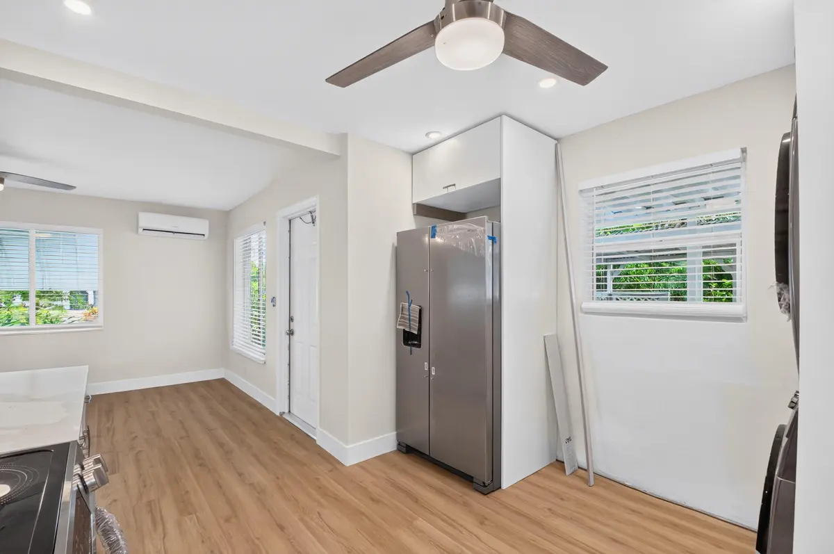 refrigerator at 402 SE 1st Street, Boynton Beach