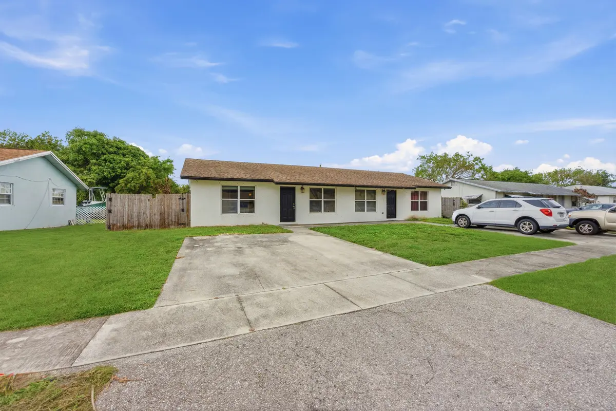 Front at 3847 Roan Court, West Palm Beach