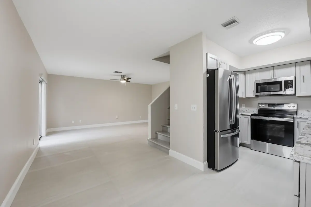 Dining Room at 1031 Goldenrod Road, Wellington