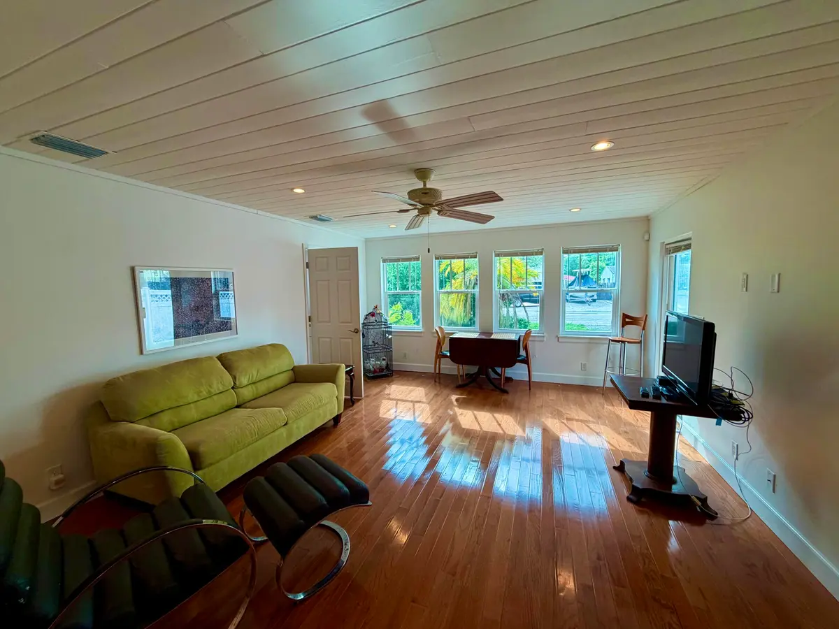 636 7 at 636 SW 7TH Avenue, Fort Lauderdale