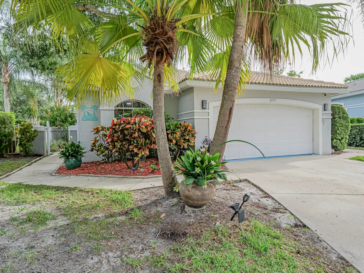 Front View at 2075 SW AUGUSTA Trace, Palm City