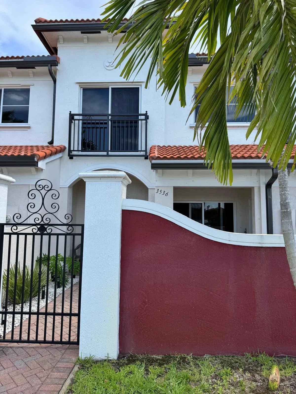 WhatsApp Image 2026-09-23 at 4.15.15 PM at 3536 NW 29TH Place 3536, Lauderdale Lakes