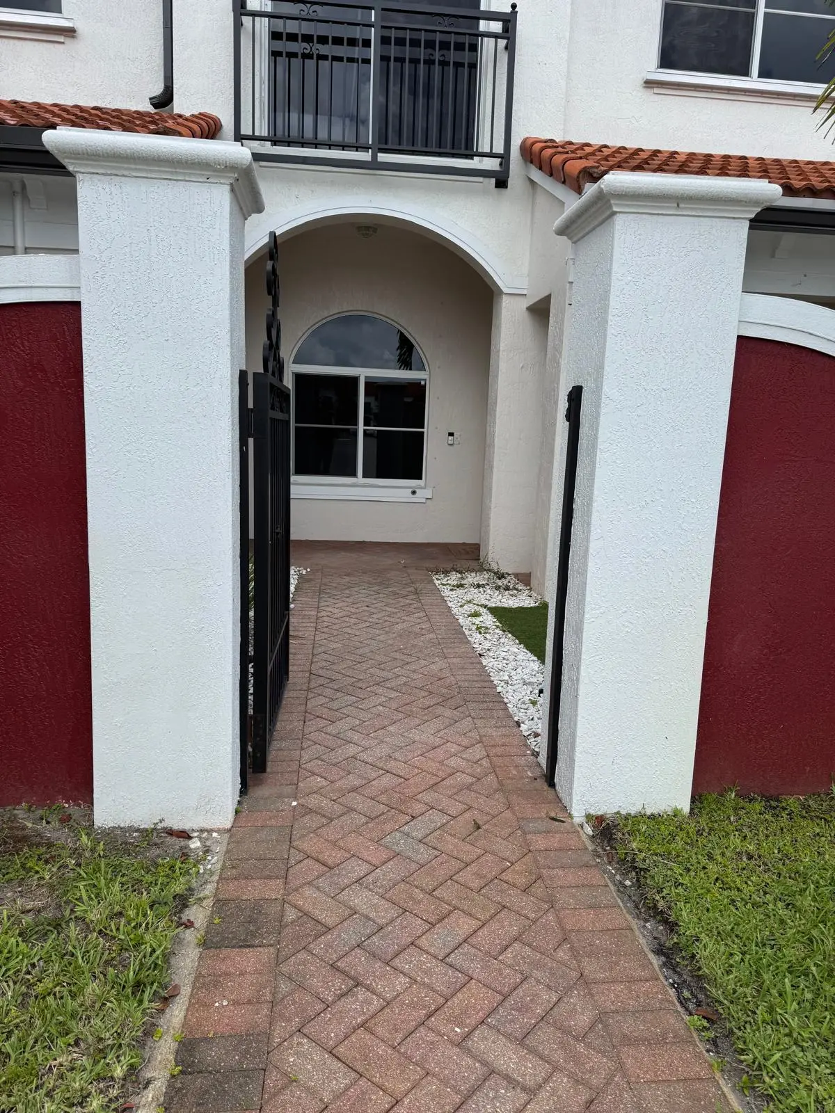 WhatsApp Image 2026-09-23 at 4.15.15 PM at 3536 NW 29TH Place 3536, Lauderdale Lakes