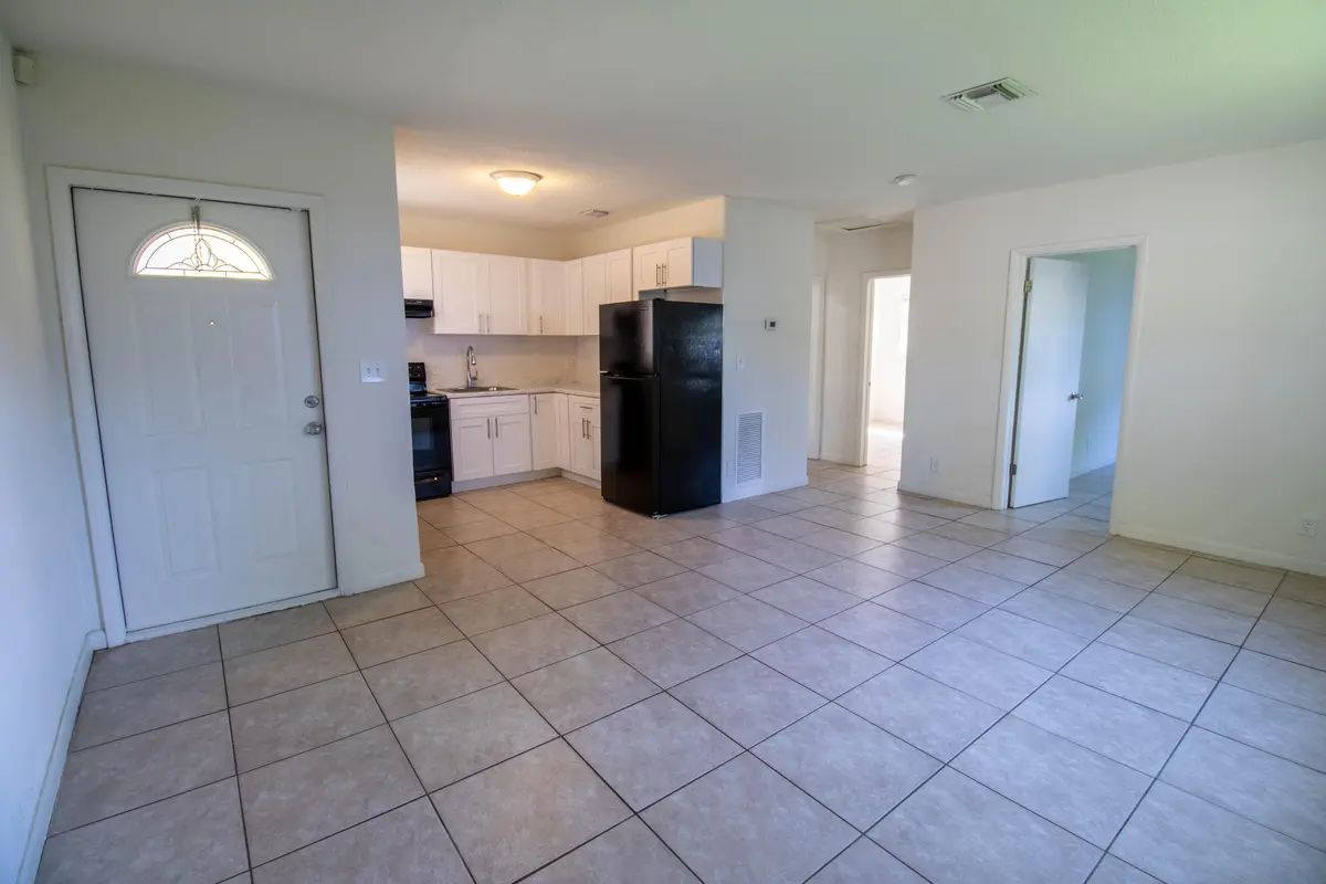 IMG_1680-HDR at 835 SW 4TH Street #4, Fort Lauderdale