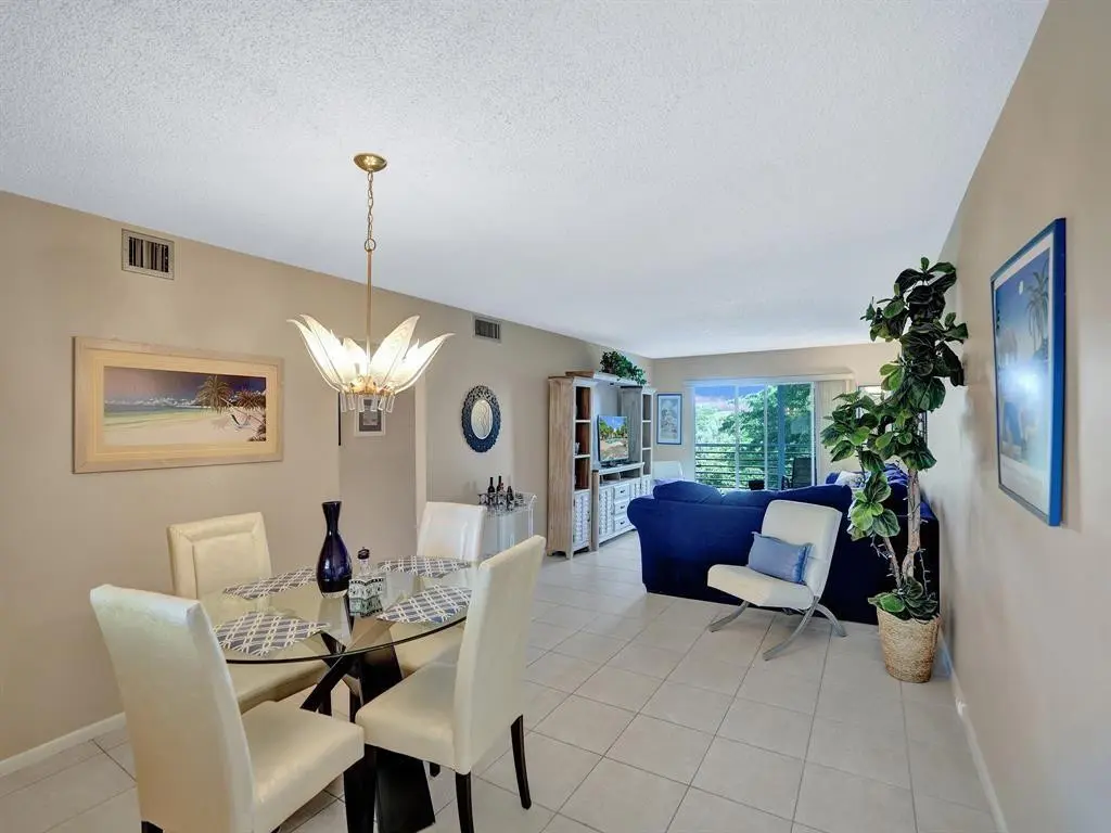 Photo 4 at 2003 GRANADA Drive C4, Coconut Creek