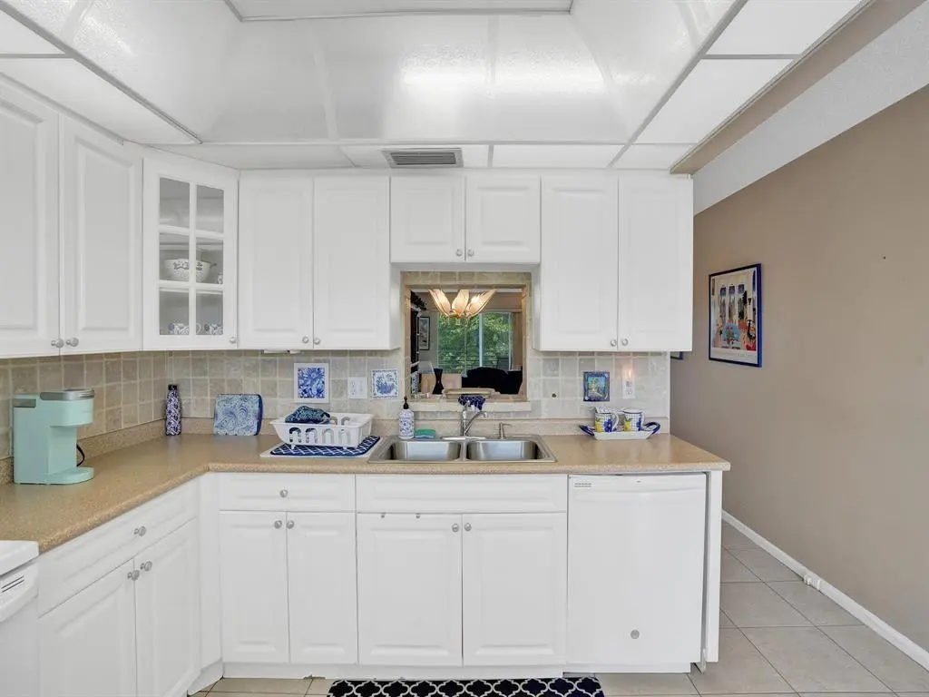 Photo 8 at 2003 GRANADA Drive C4, Coconut Creek