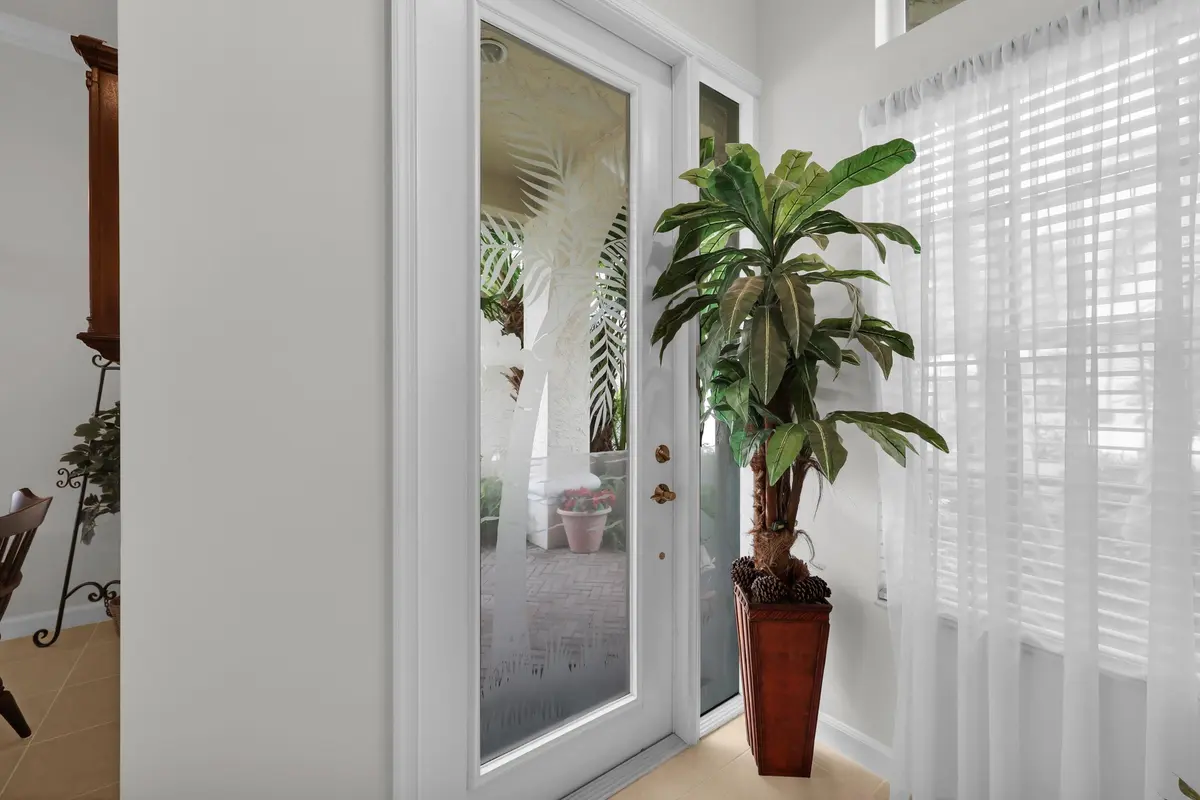 6_8p3a1654 at 706 SW Aruba Bay, Port St. Lucie
