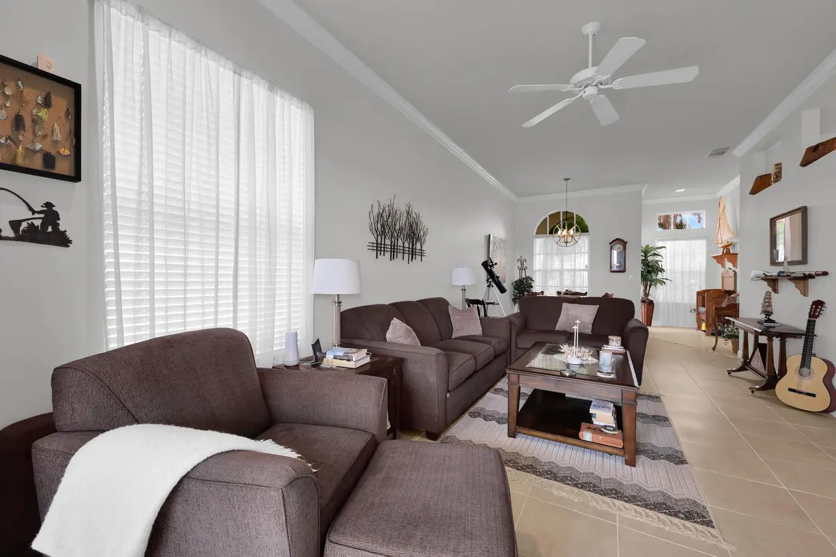 10_8p3a1639 at 706 SW Aruba Bay, Port St. Lucie