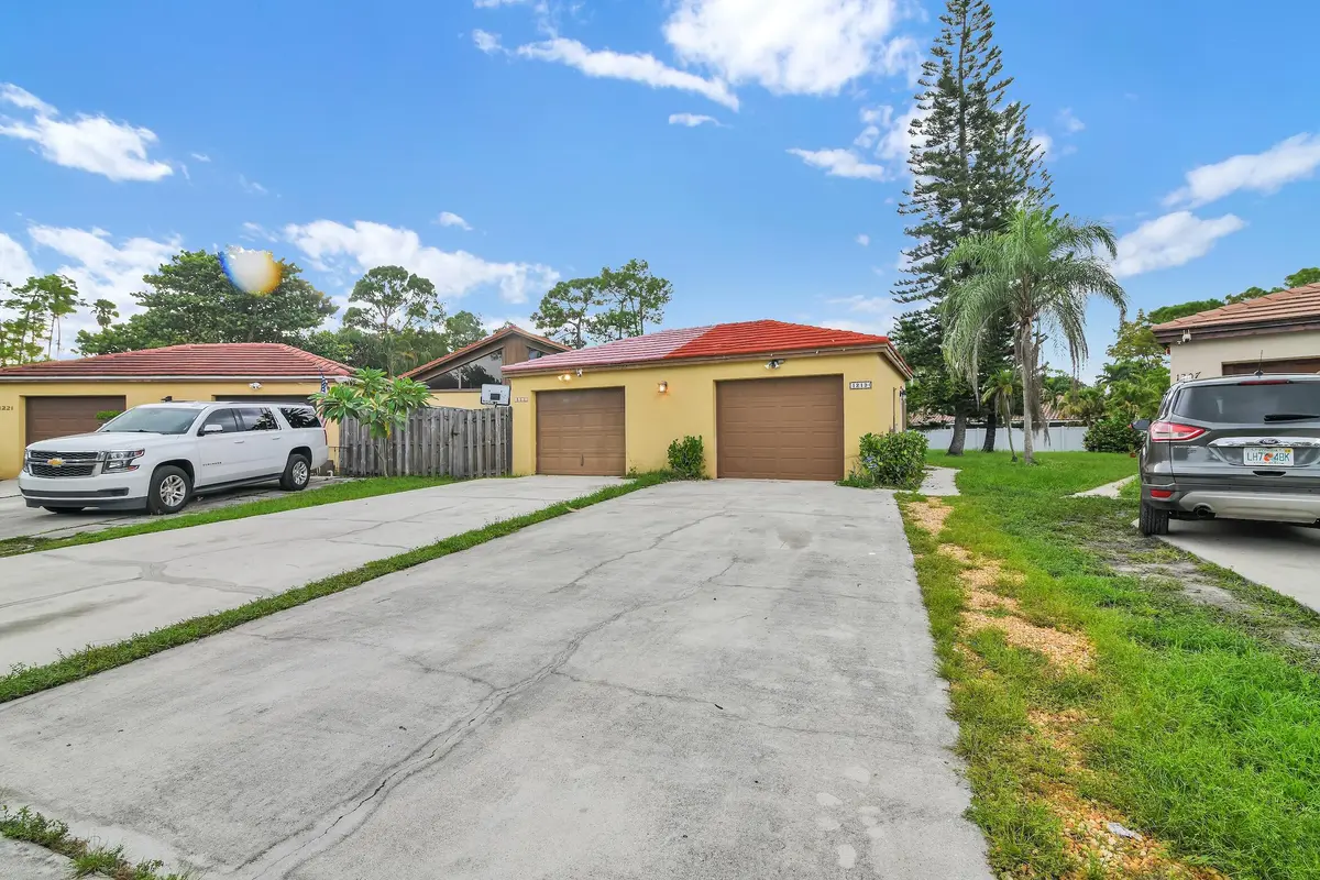 1219 Periwinkle Pl, Wellington -1 at 1219 PERIWINKLE Place, Wellington