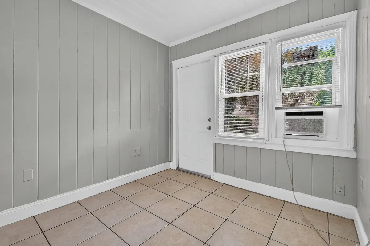 8877thSt-Unit201(3) at 885-887 7TH Street #200, West Palm Beach
