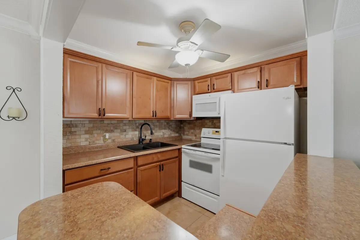 Kitchen-2 at 173 KENT J, West Palm Beach