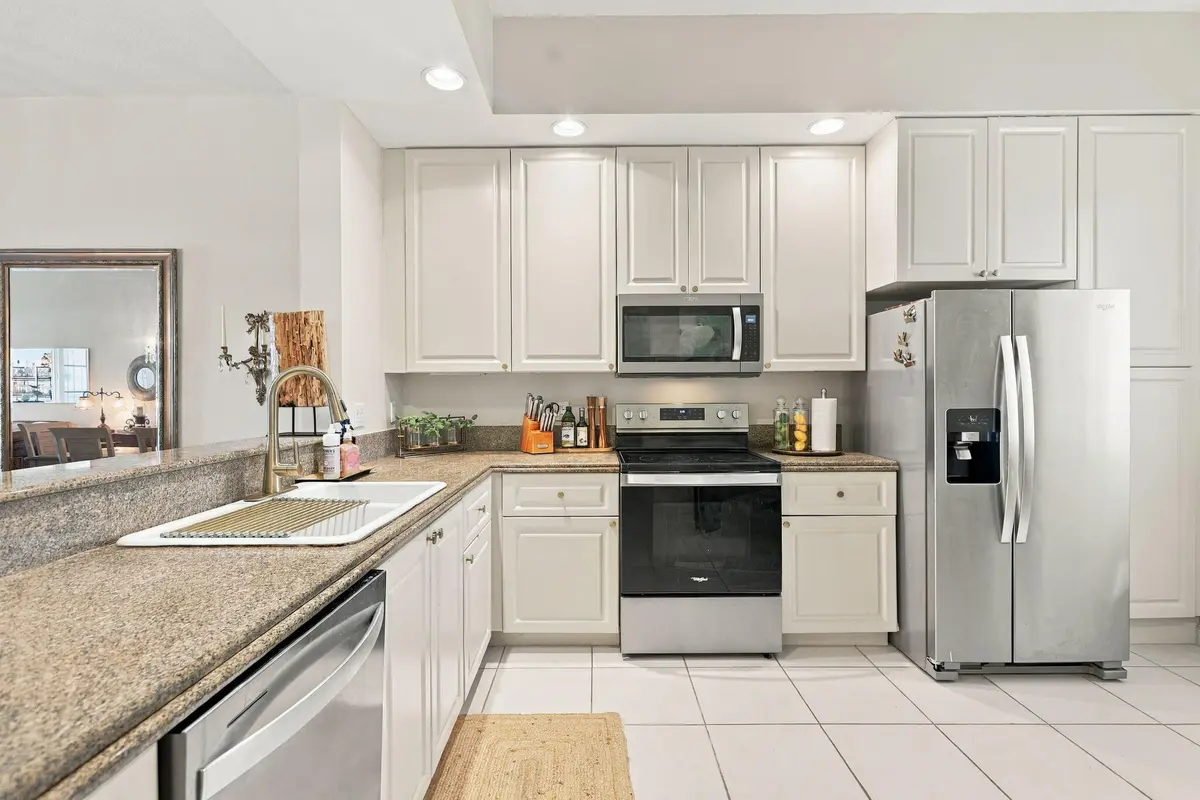 7-web-or-mls-0V8A6843 at 36 HARBOUR ISLE Drive 303, Fort Pierce