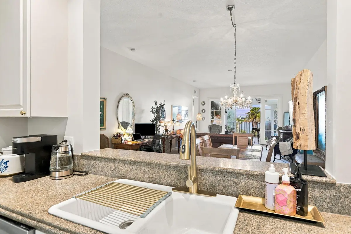 8-web-or-mls-0V8A6853 at 36 HARBOUR ISLE Drive 303, Fort Pierce