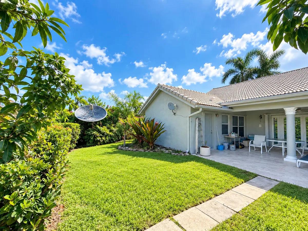 Backyard at 492 NW 162nd Avenue, Pembroke Pines