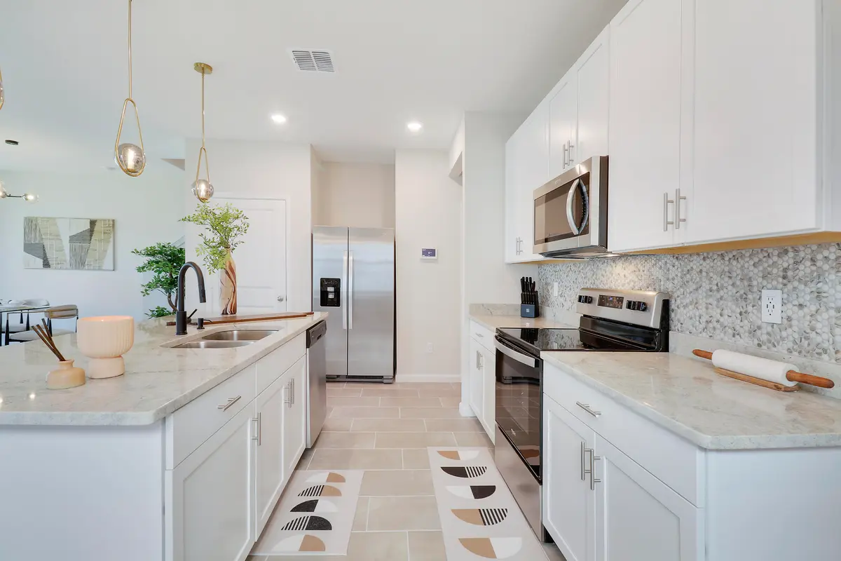Kitchen with tile backsplash at 261 OSPREY PRESERVE Boulevard, Jensen Beach