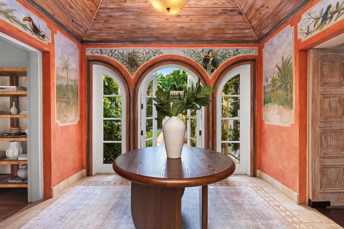 Foyer at 124 Brazilian Avenue, Palm Beach