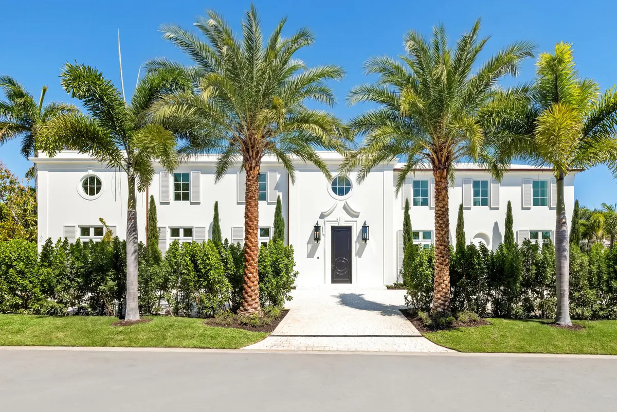 301 Plantation Rd at 301 Plantation Road, Palm Beach