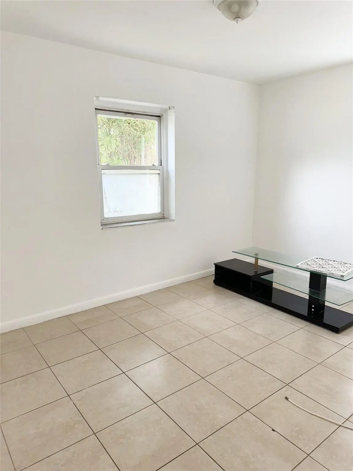 Photo 4 at 1405 NW 6TH Avenue, Fort Lauderdale