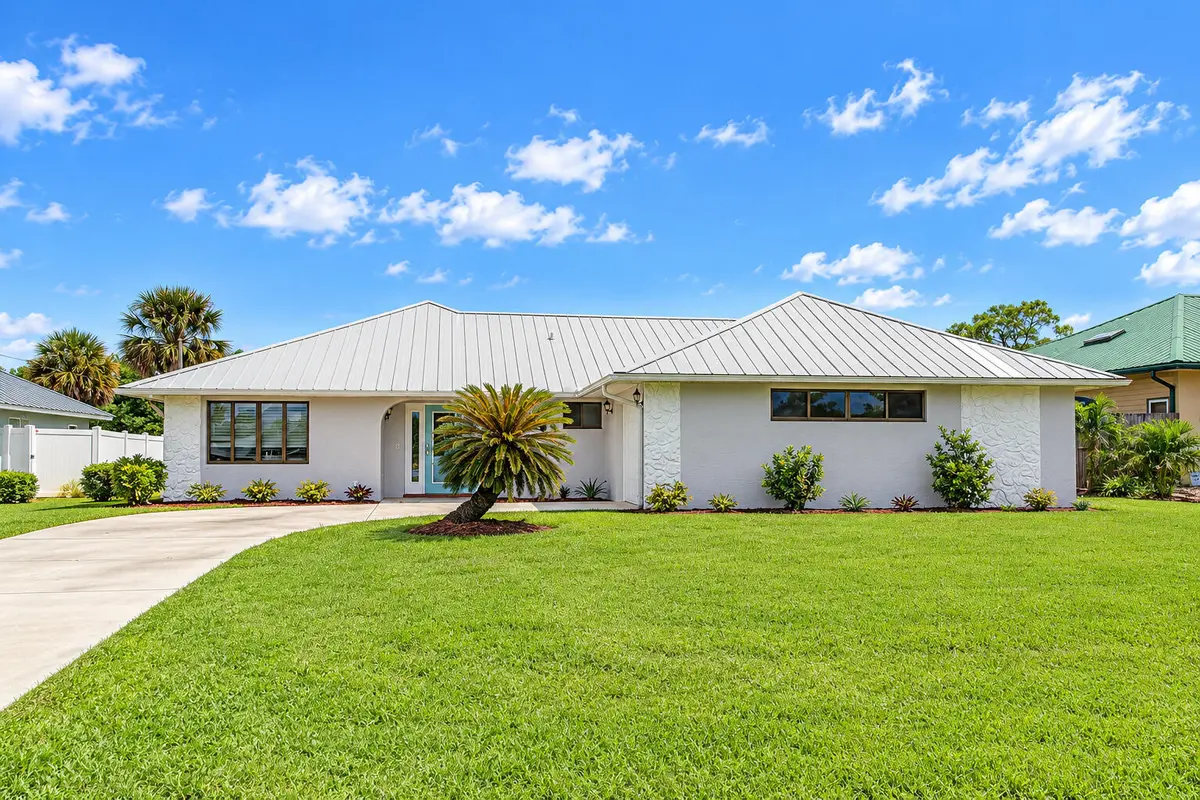 exterior front Coral reef at 1309 SE Coral Reef Street, Port St. Lucie
