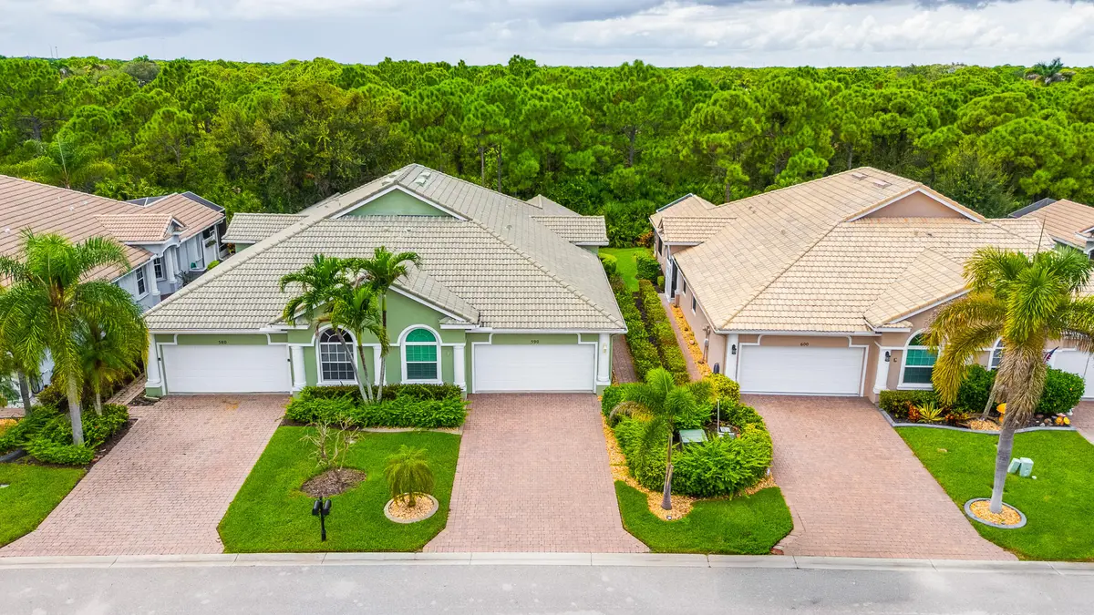 590 NW Red Pine Way, Jensen Beach, FL – photo 3
