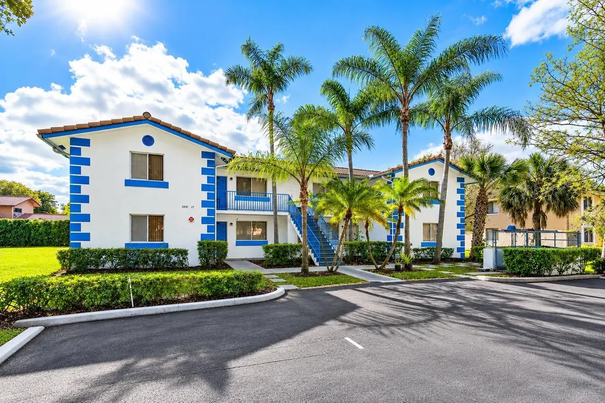 1831-1837 NW 94th Avenue, Coral Springs, FL – photo 2