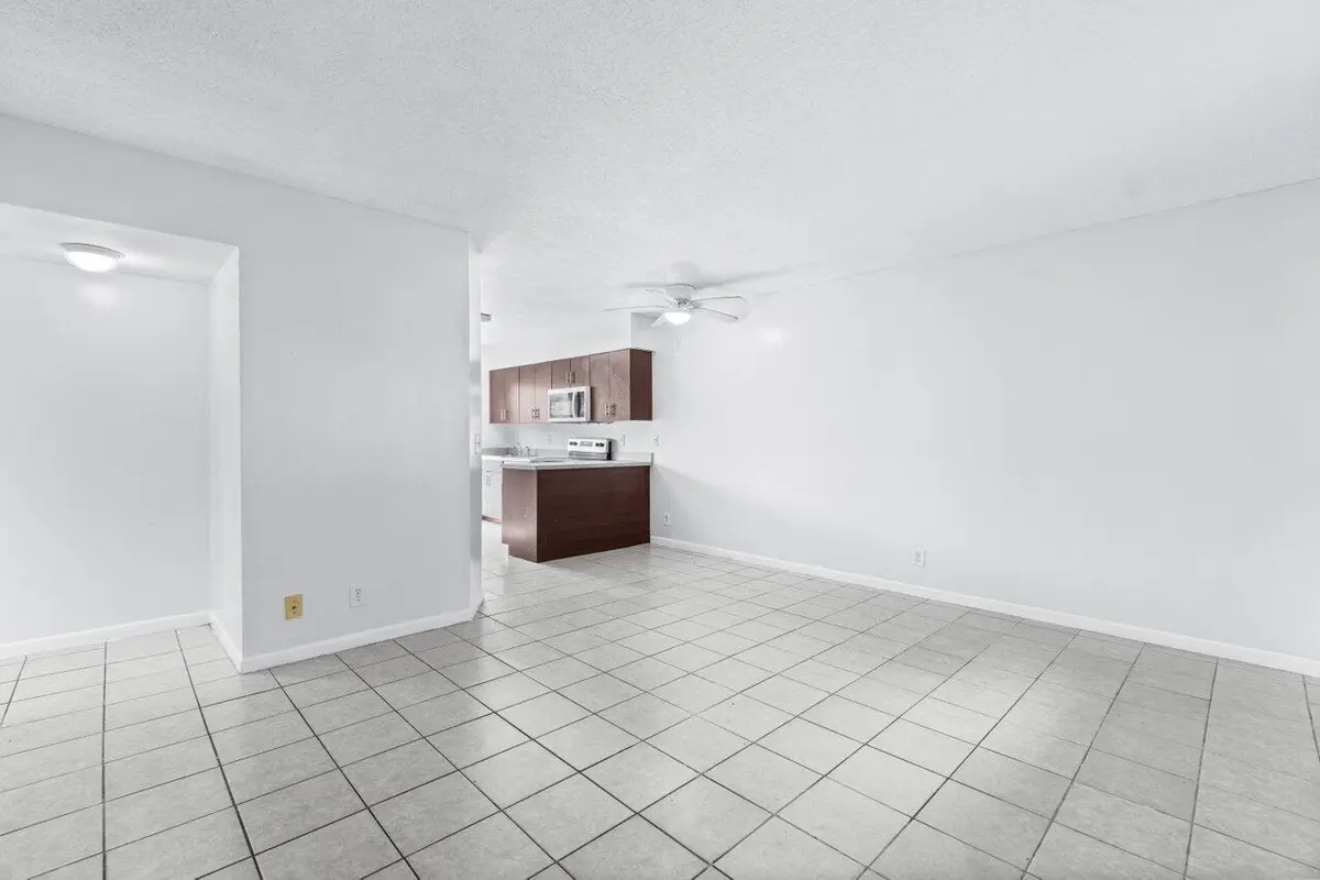 1831-1837 NW 94th Avenue, Coral Springs, FL – photo 5