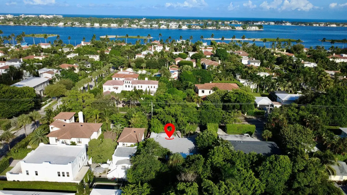Untitled design (42) at 2411 S Olive Avenue, West Palm Beach