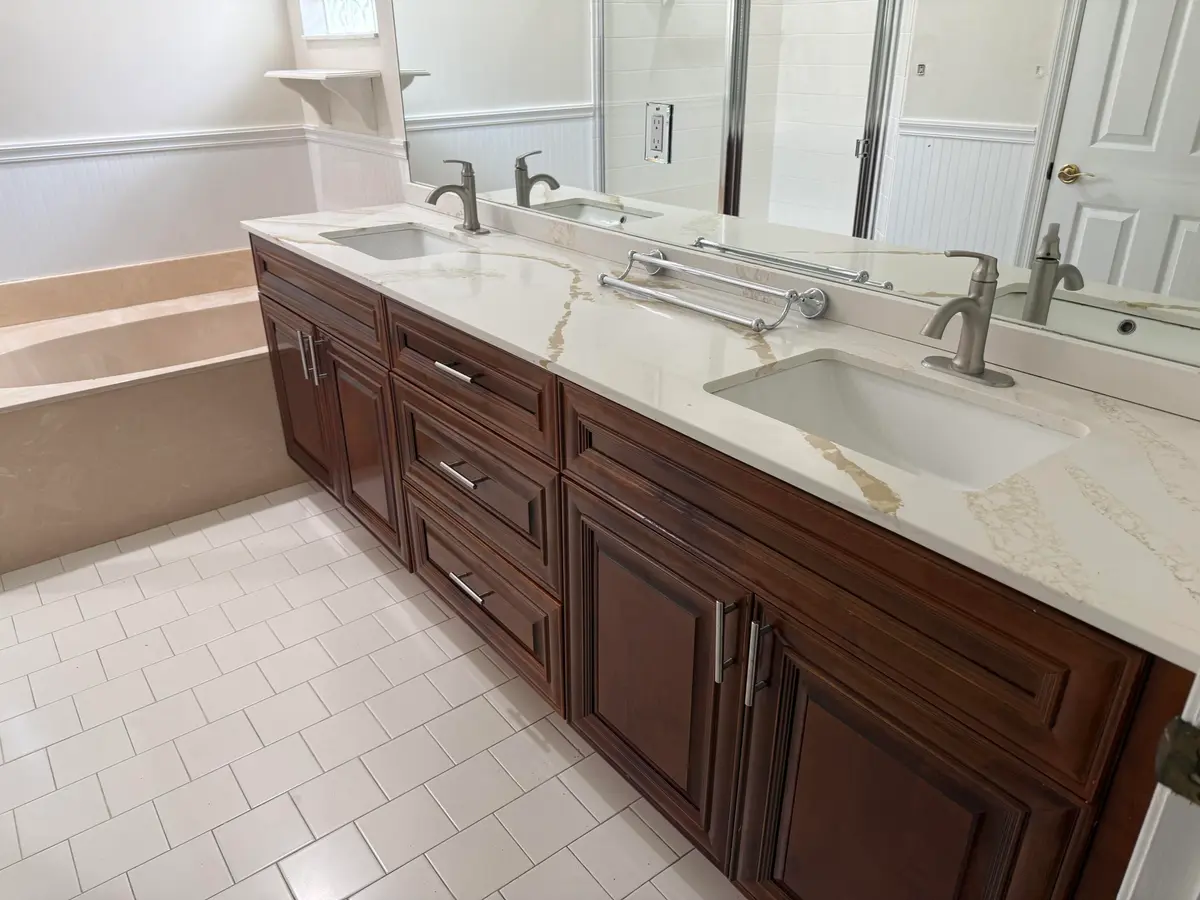 Main Bathroom at 5140 Marla Drive, Boynton Beach
