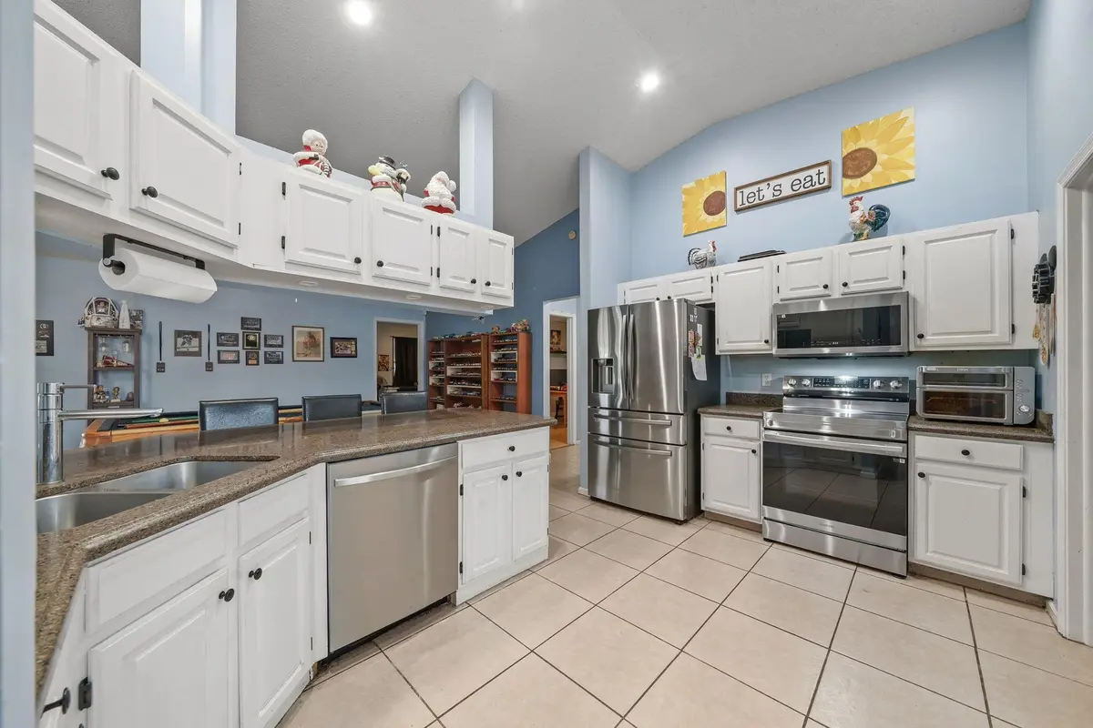 16-web-or-mls-DSC02337 at 117 Hemingway Court, Royal Palm Beach