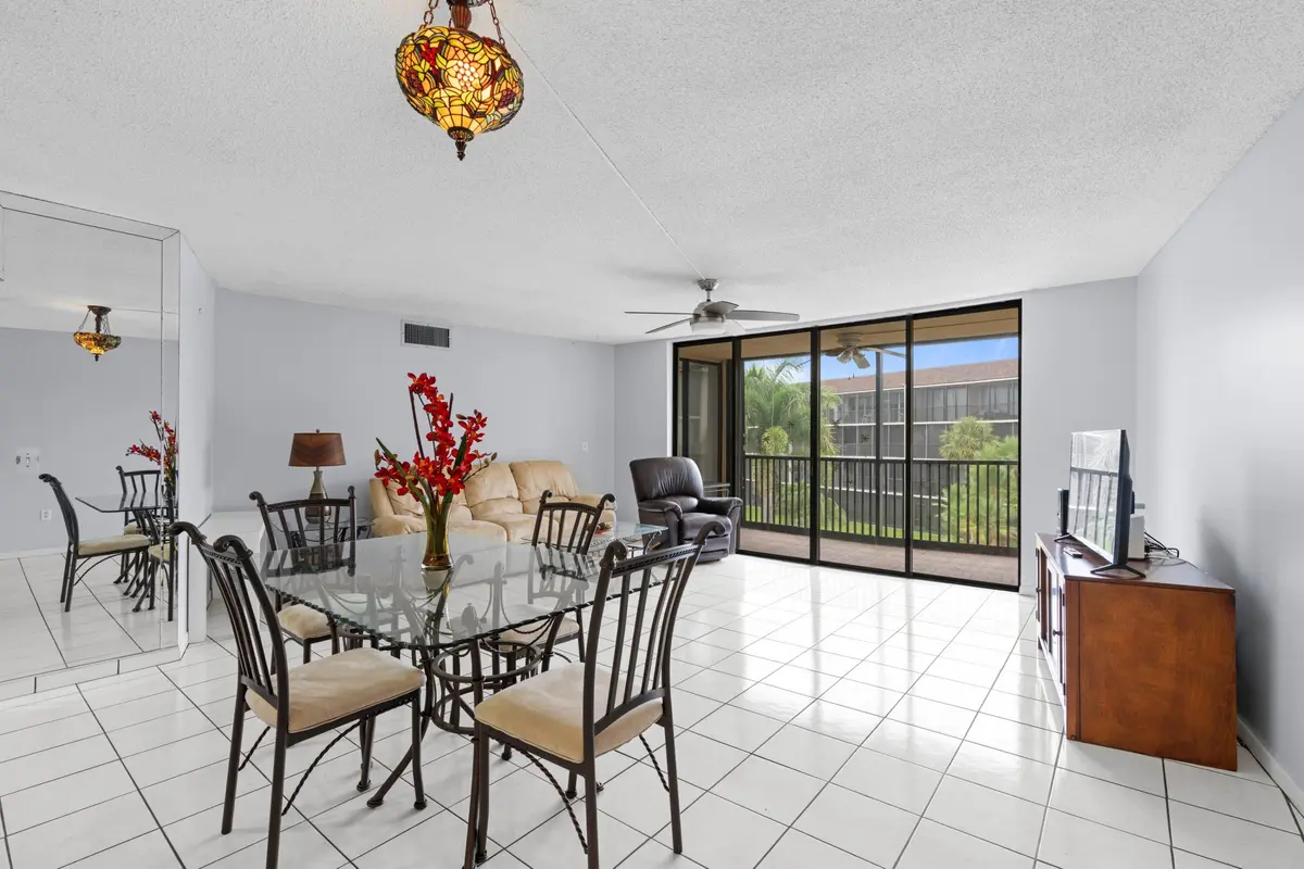 DSC01240.jpg-SMALL at 2424 N Federal Highway 305, Boynton Beach