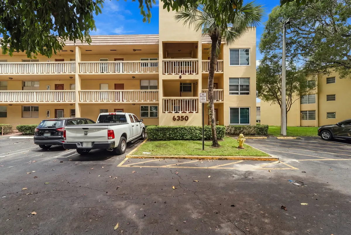 02_dsc02300_reedit_8beba95e at 6350 NW 62ND Street 212, Tamarac
