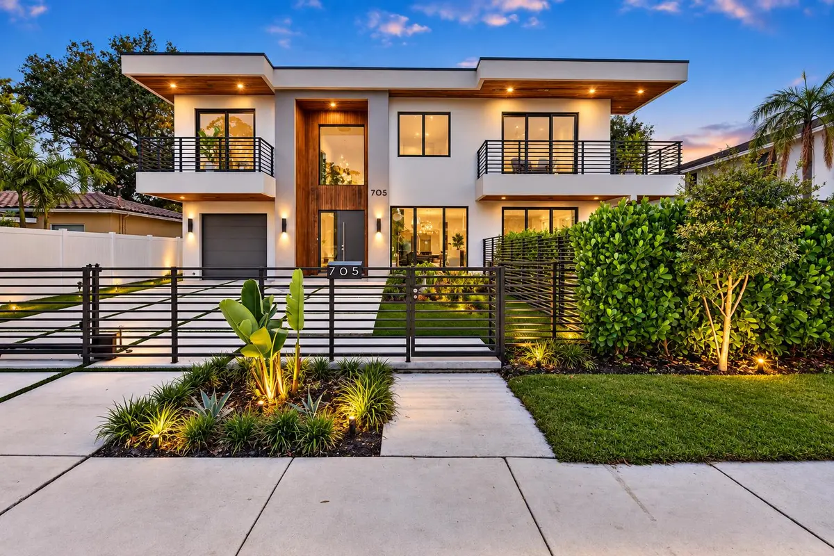 front of house 3 at 705 SW 8TH Terrace, Fort Lauderdale