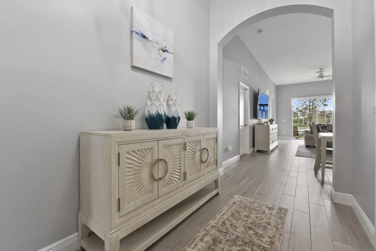 Entry view to living at 10971 SW DUNHILL Court, Port St. Lucie