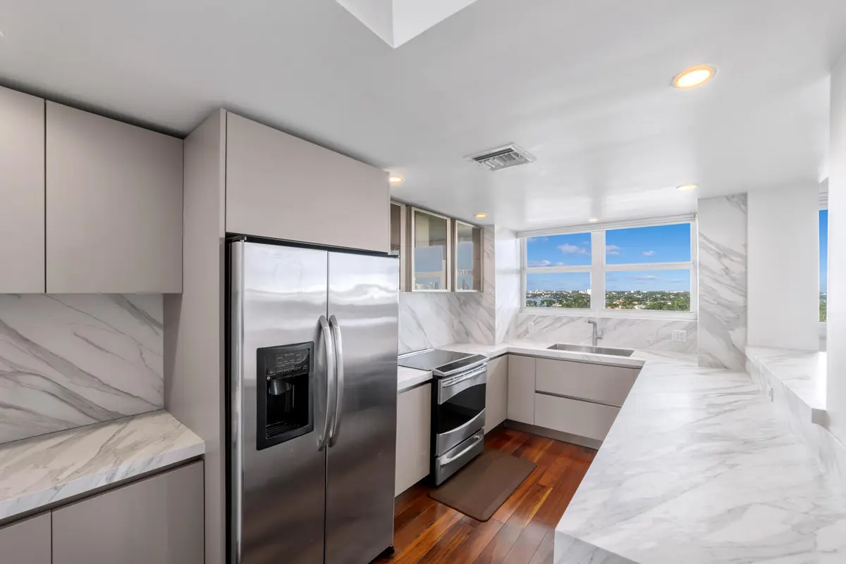 DSC03952-MLS at 333 Sunset Drive 1005, Fort Lauderdale