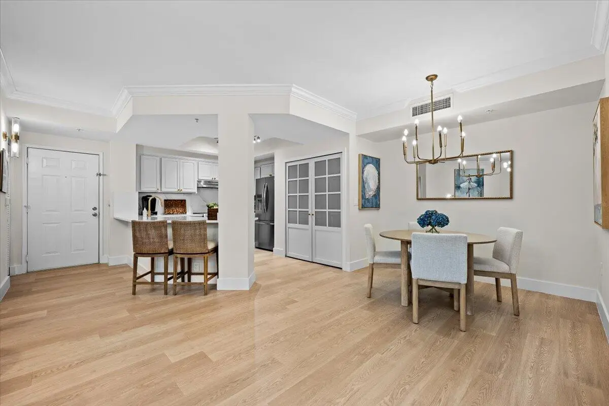 04-LUX_2558 at 720 S Sapodilla Avenue 204, West Palm Beach