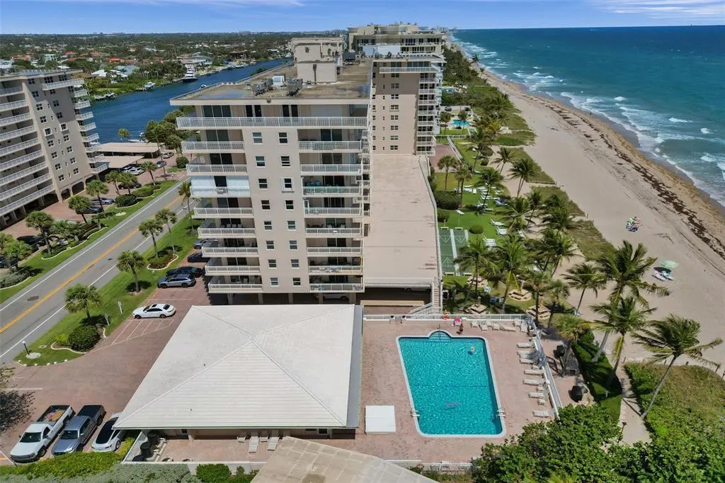 Le Baron Poll and Beach at 1051 HILLSBORO MILE 906E, Hillsboro Beach