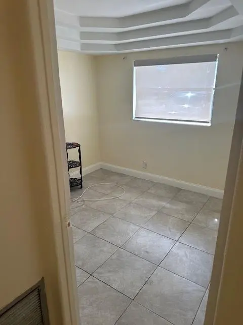 Photo 6 at 7807 W Kimberly Boulevard, North Lauderdale