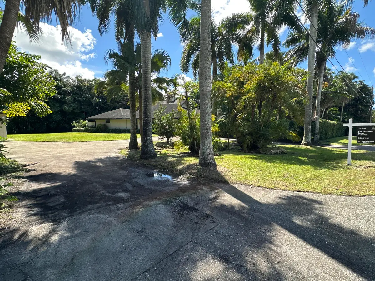 FYXX8573 at 12320 NW 2ND Street, Plantation