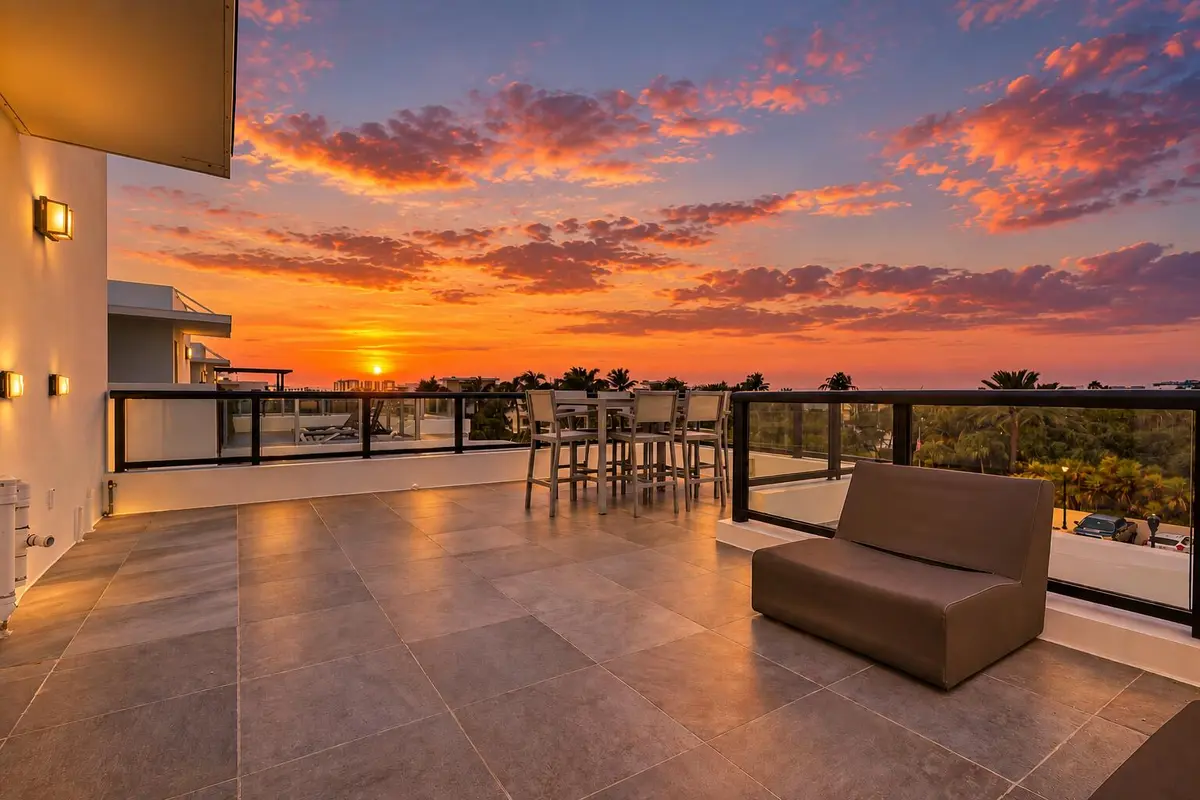 Rooftop Sunset at 336 Balboa Street, Hollywood