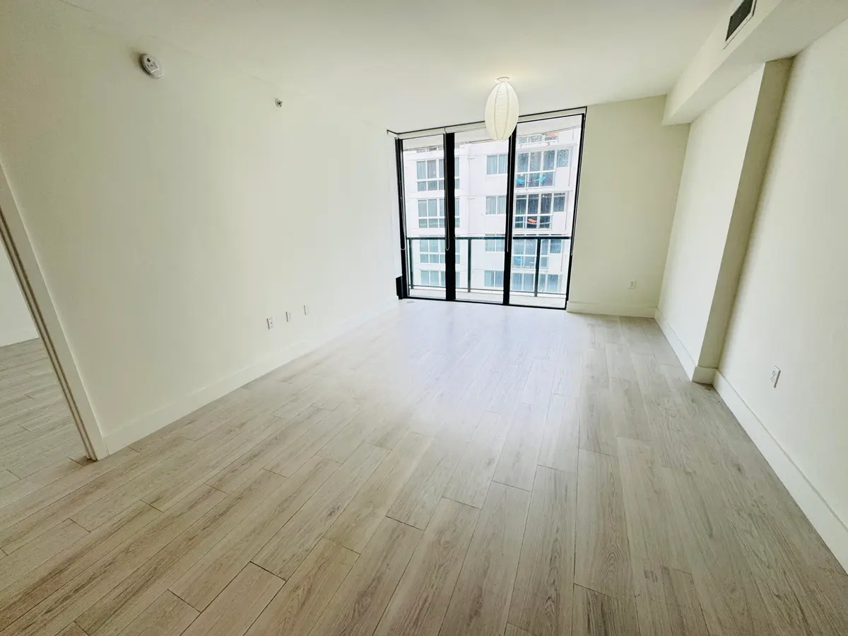 201 SW 17TH Road 603, Miami, FL – photo 4