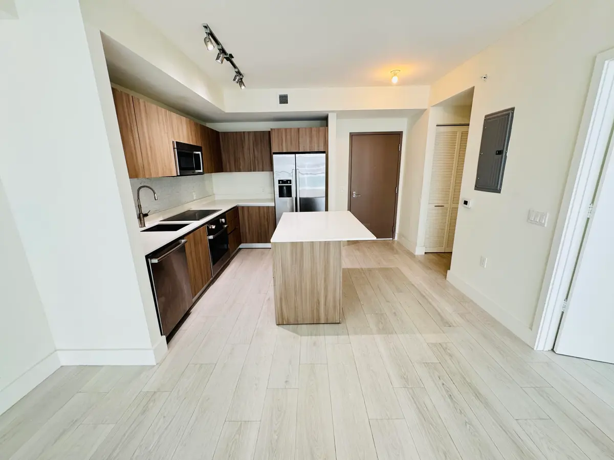 201 SW 17TH Road 603, Miami, FL – photo 5