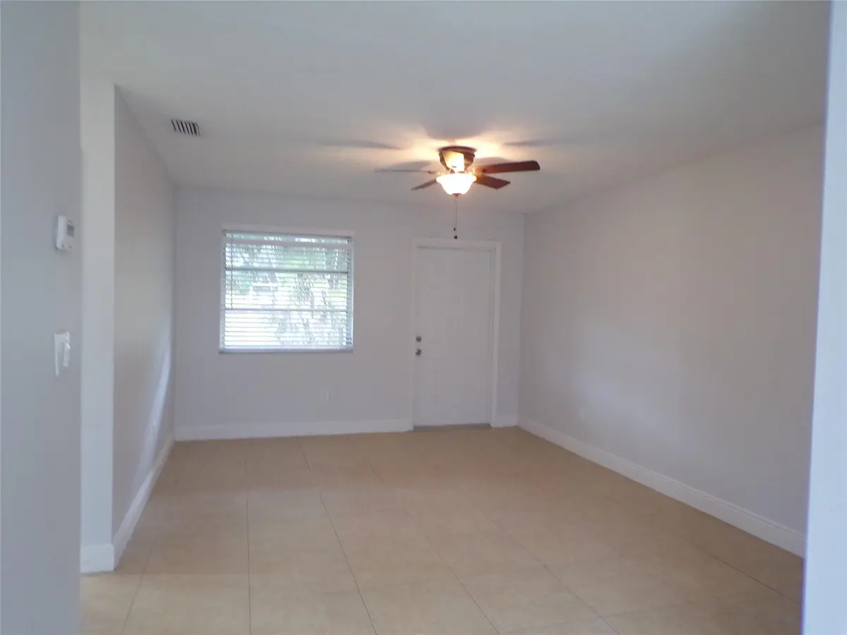 Photo 6 at 1505 N 57th Terrace, Hollywood