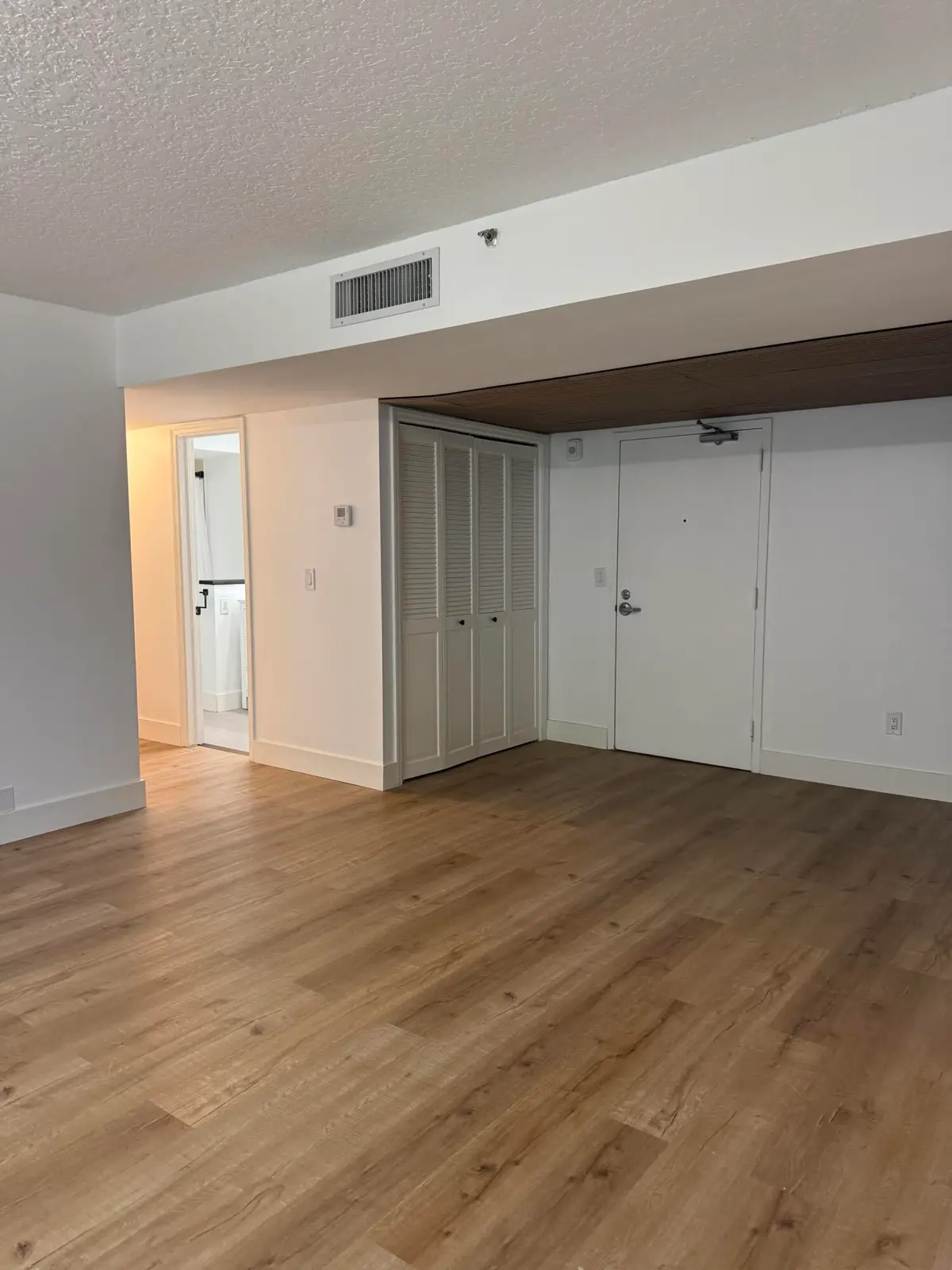 Living room at 859 JEFFERY Street 1030, Boca Raton