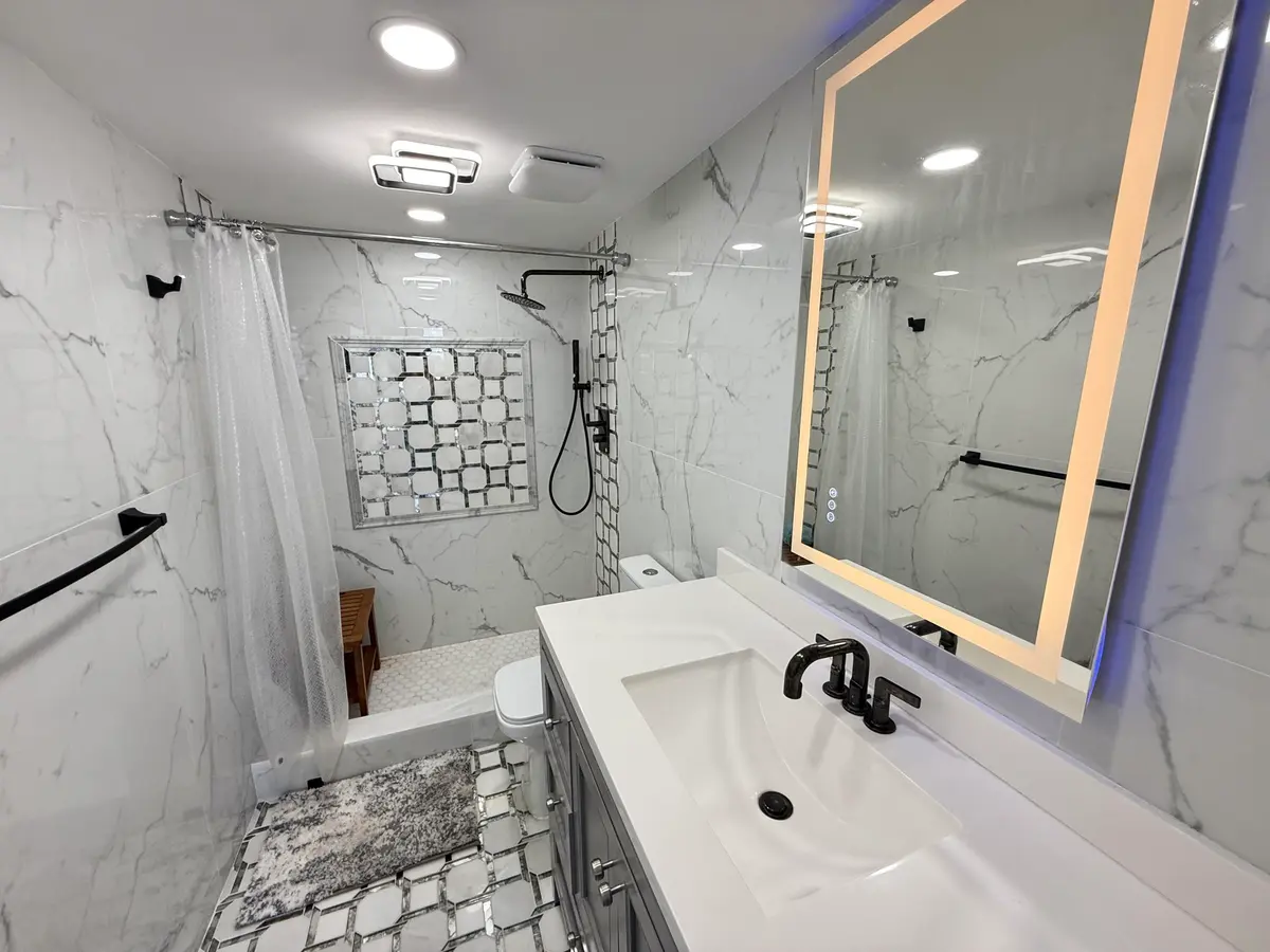 Primary Bath at 5600 N FLAGLER Drive 1904, West Palm Beach