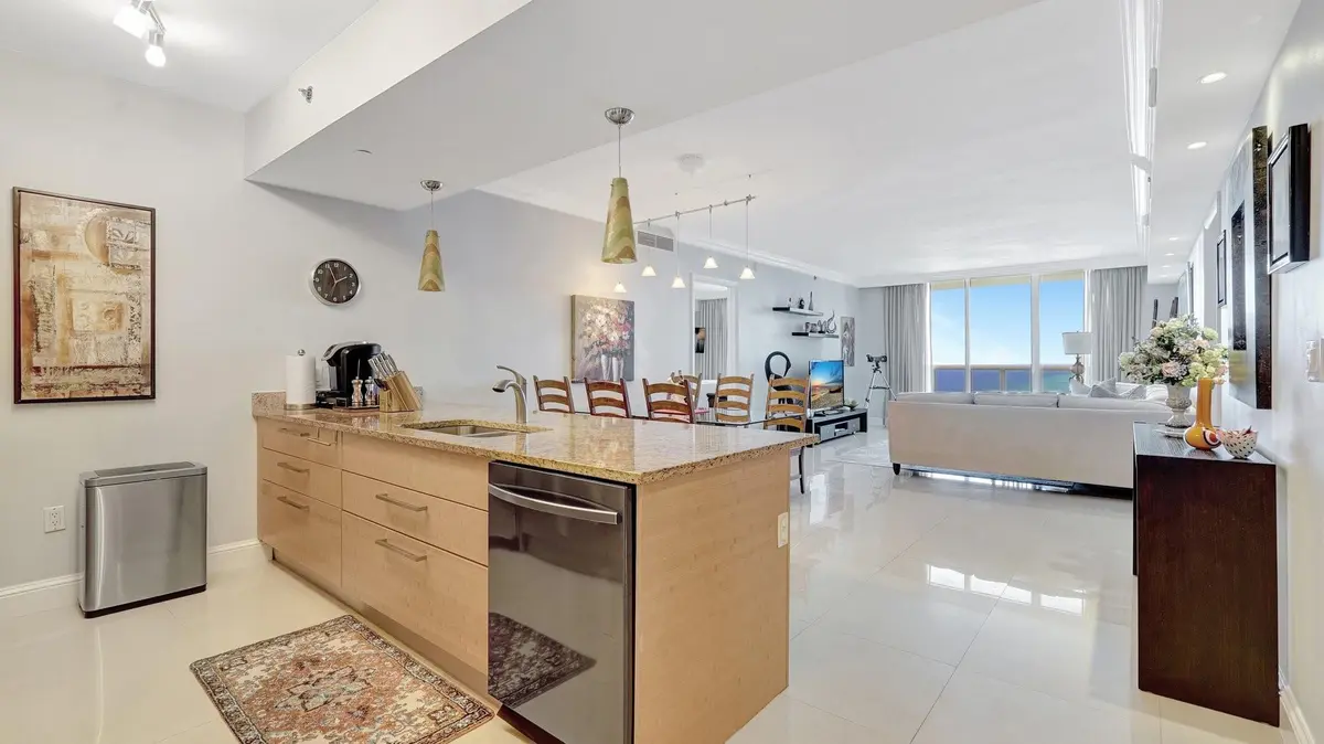 Photo 6 at 1830 S Ocean Drive 3703, Hallandale Beach