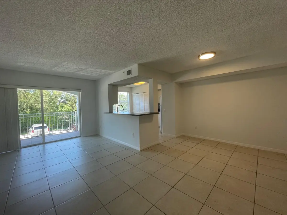 165-0030 at 165 NW 96TH Terrace 3-207, Pembroke Pines