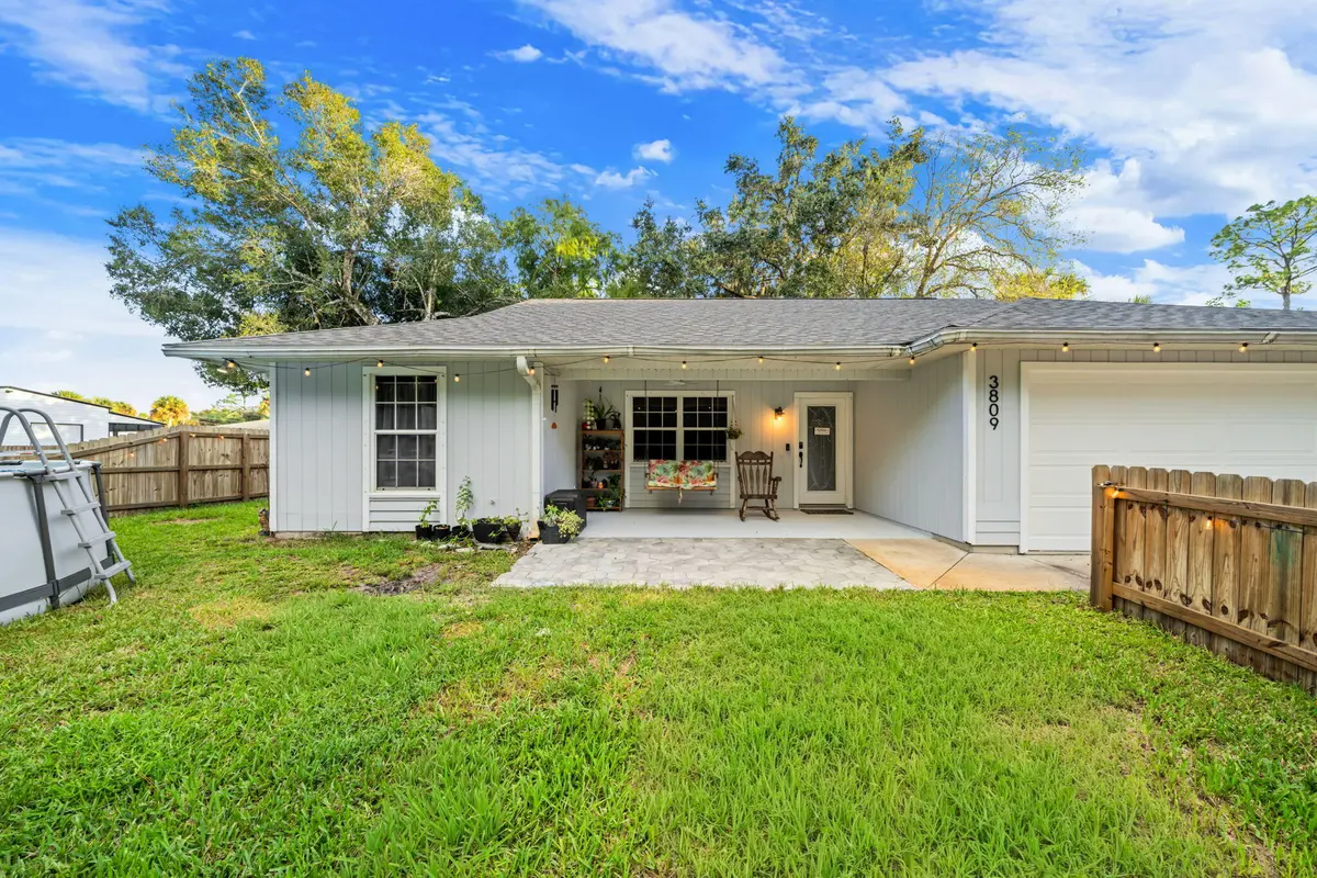 8-web-or-mls-3809-11th-st-sw at 3809 11th Street, Vero Beach