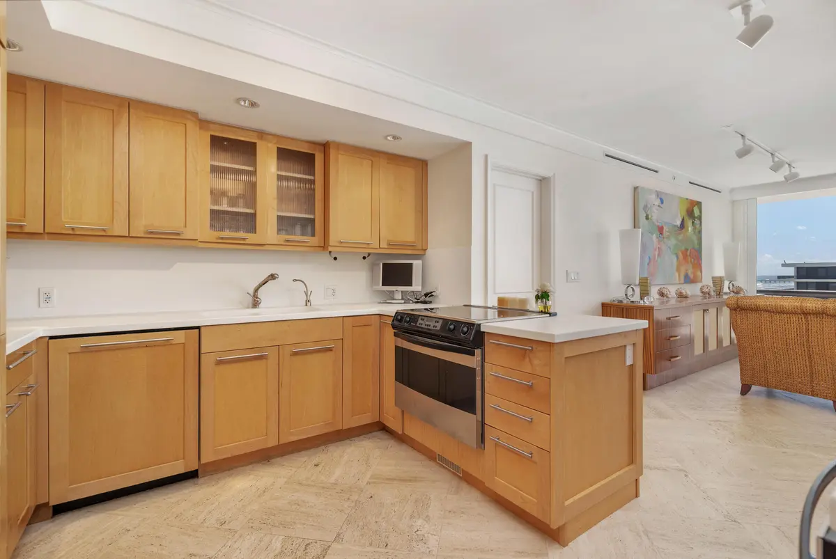 low-10 at 2660 S Ocean Boulevard 705N, Palm Beach